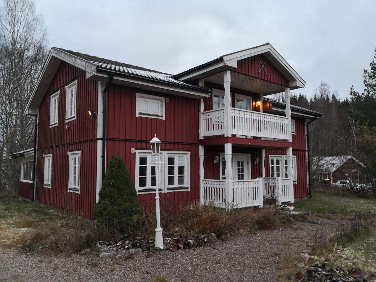 博伦厄 Romme Stugby酒店 外观 照片